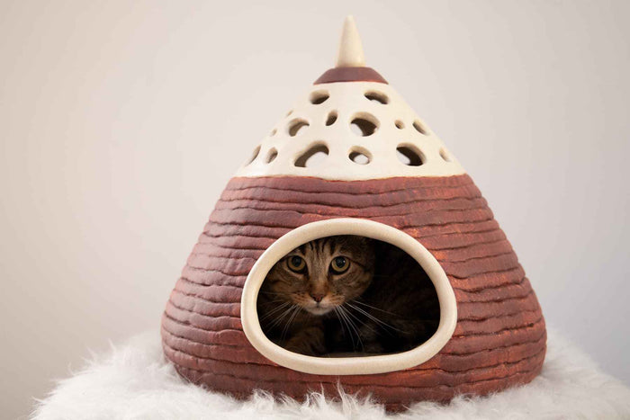 Capadocia Ceramic Cat Cave