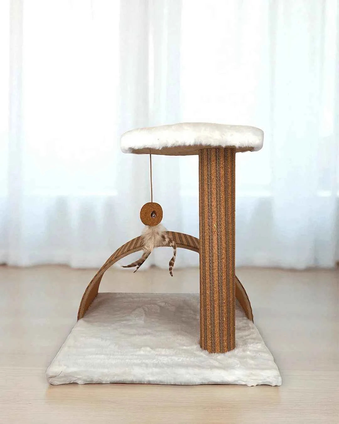 Estela Interactive Cork Scratching Post