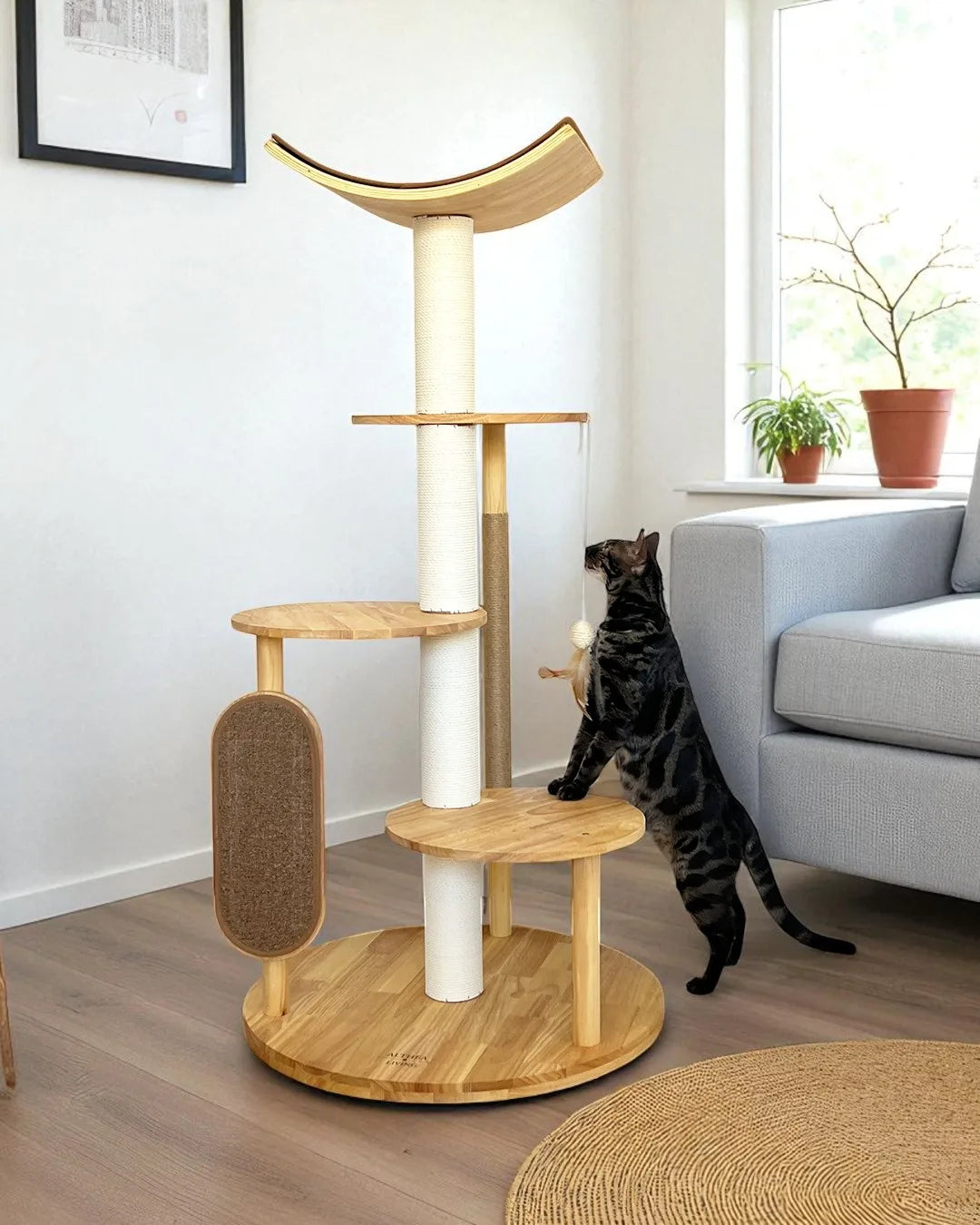 Gaviota Cat Scratching Tree, view 5