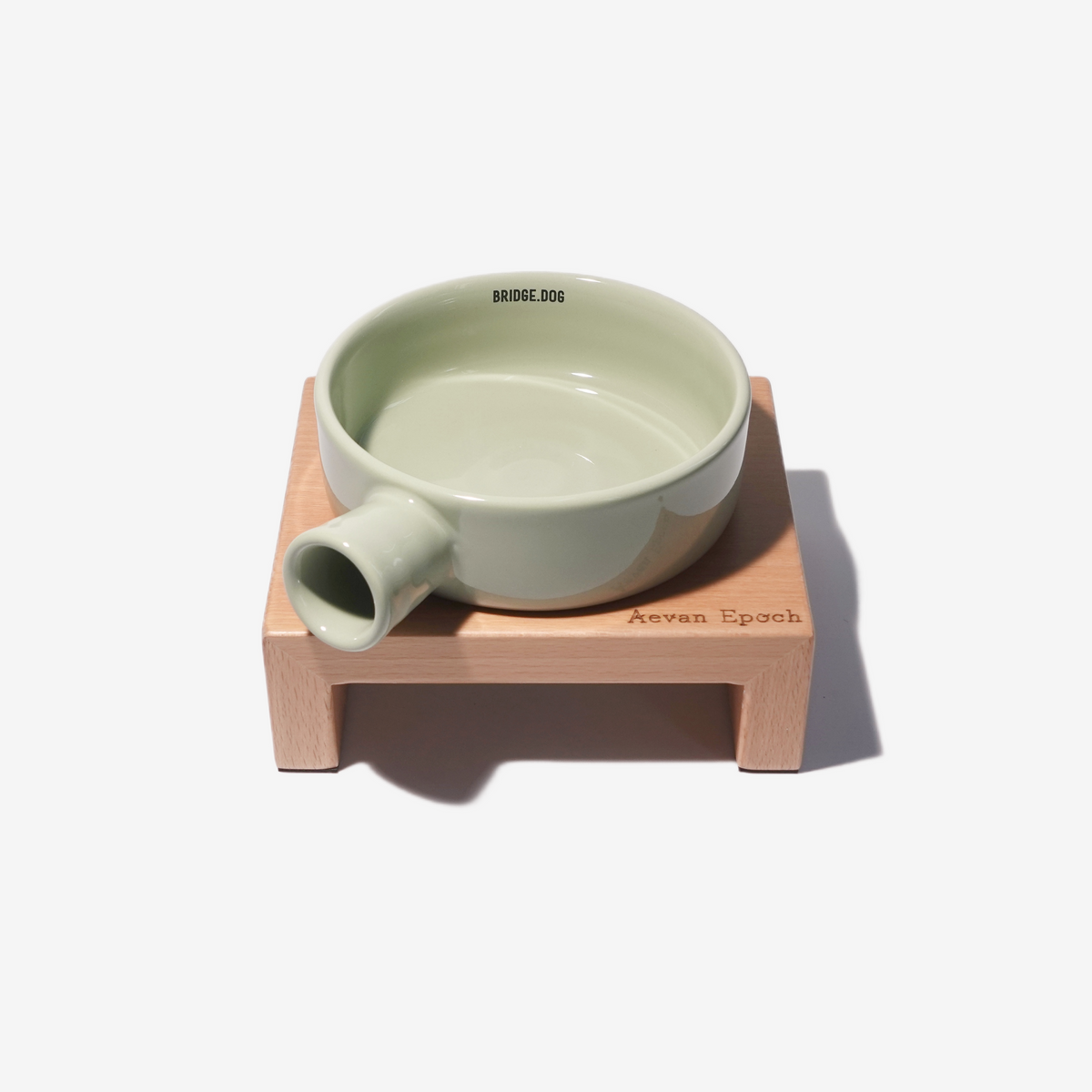 Aevan Epoch solid wood raised cat bowl stand
