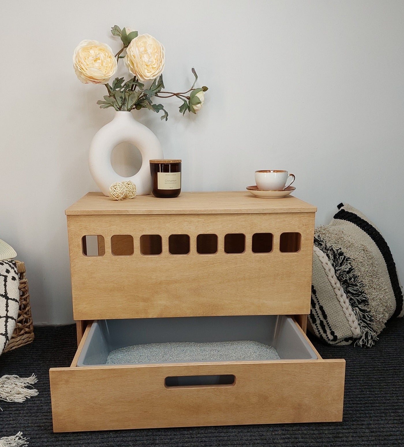 Cubo Mini Cat Litter Cabinet by Kokaa, view 2