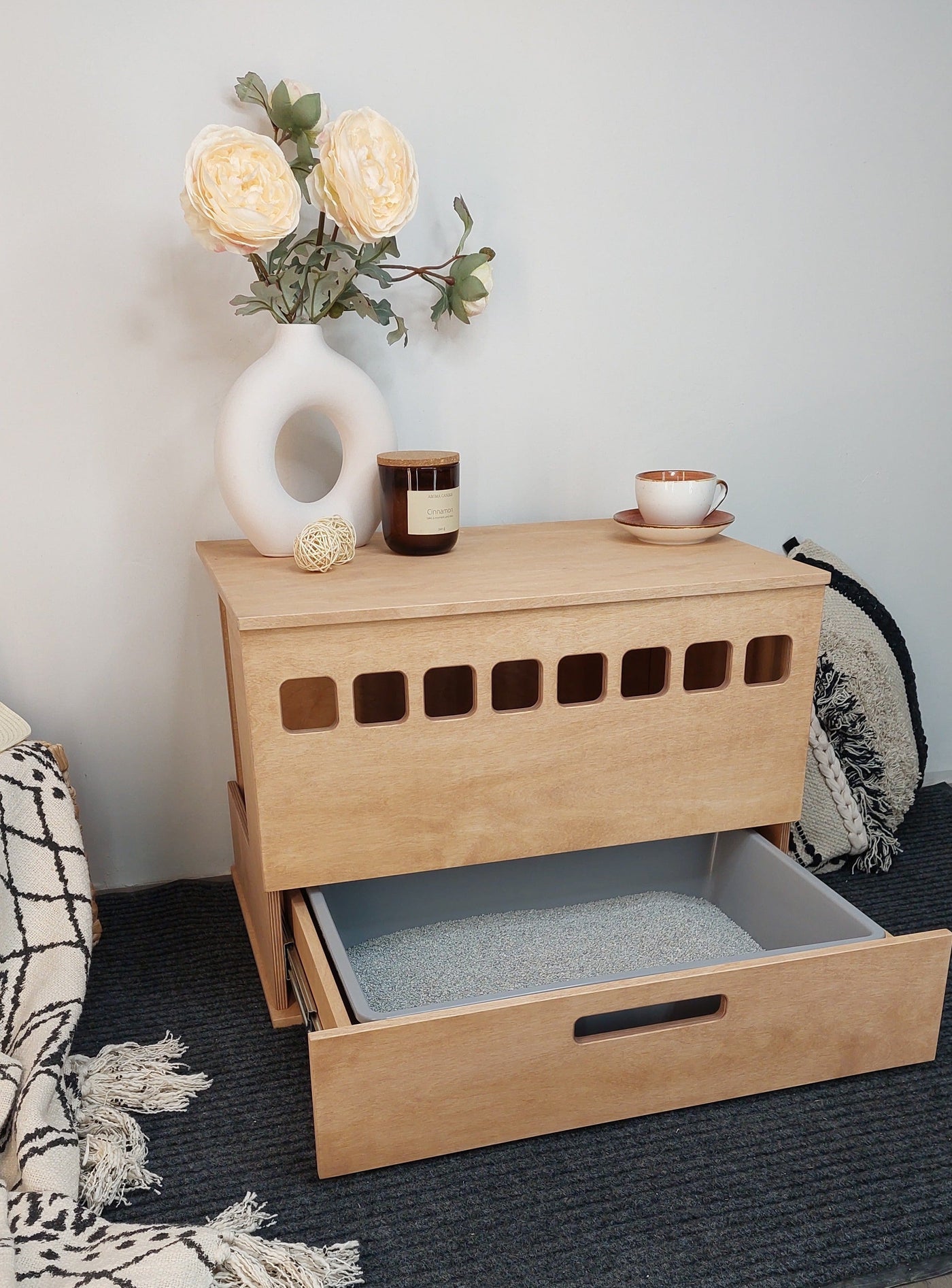 Cubo Mini Cat Litter Cabinet by Kokaa, view 3