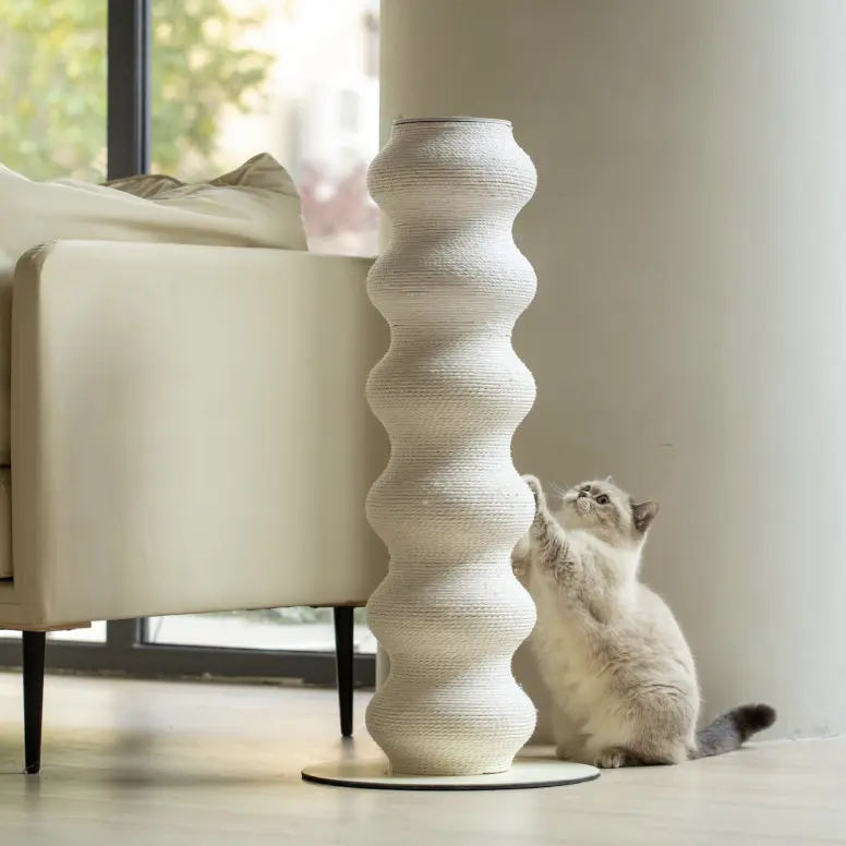 FurryTail Colossal Curvy Clawer modular curved cat scratcher (view 3)