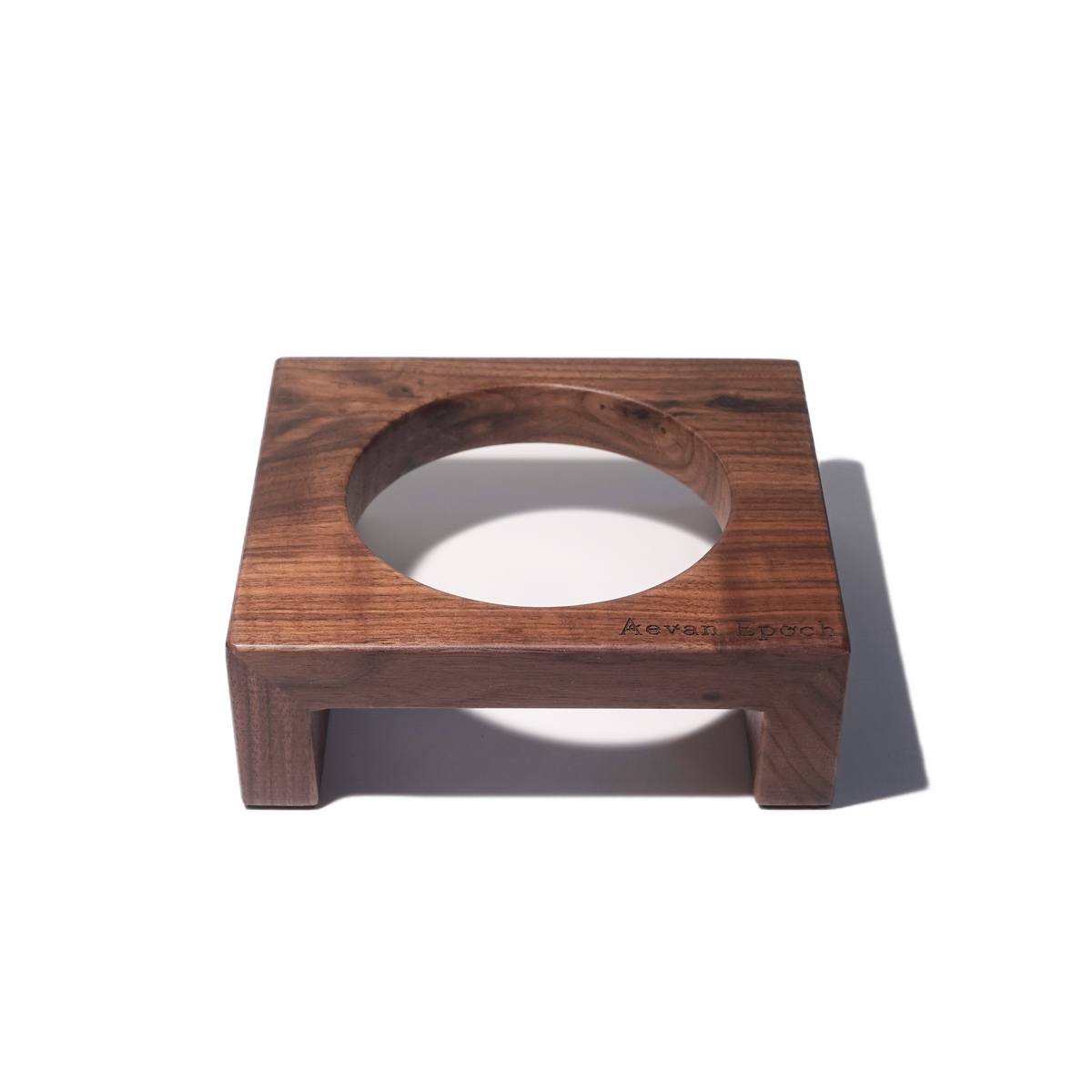 Aevan Epoch solid wood raised cat bowl stand