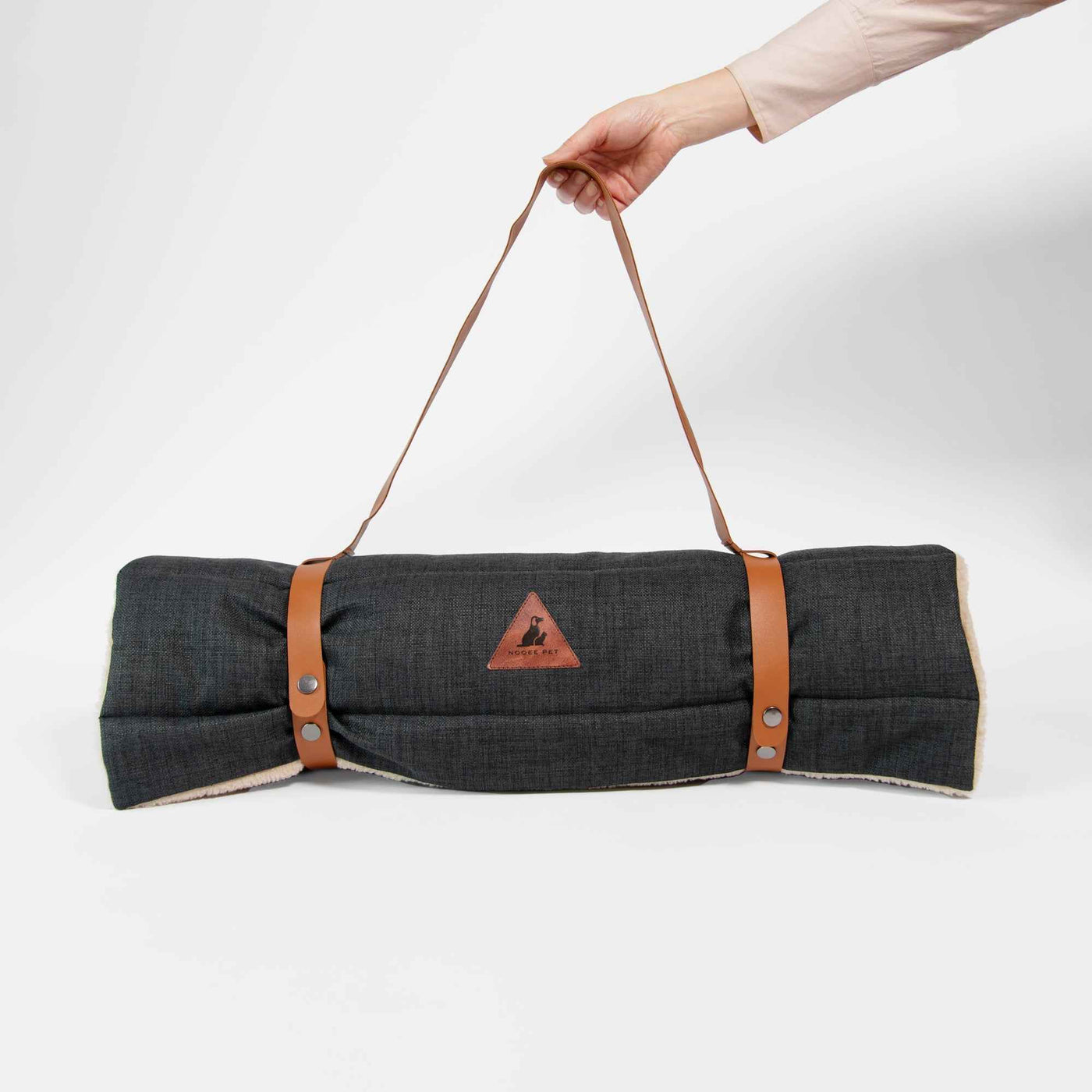 Nooee Jackson roll-up travel cat mat