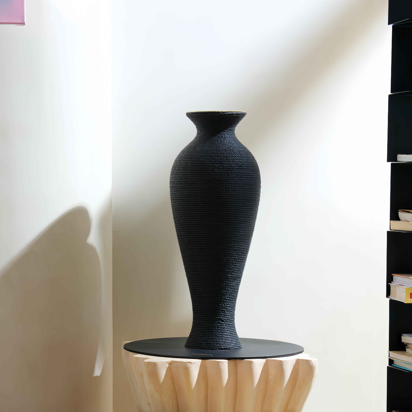 ArtistiCAT Vase Scratcher