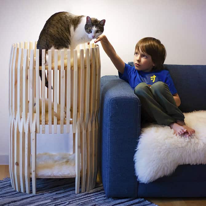 Catissa Colosseum Cat Bed by Catissa