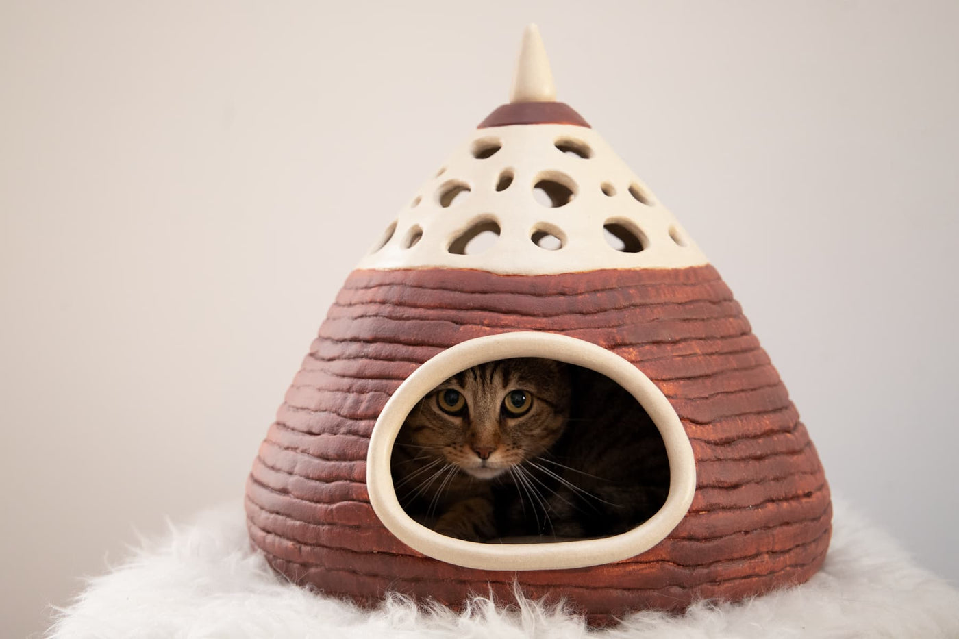 Capadocia Ceramic Cat Cave by Sara Monge