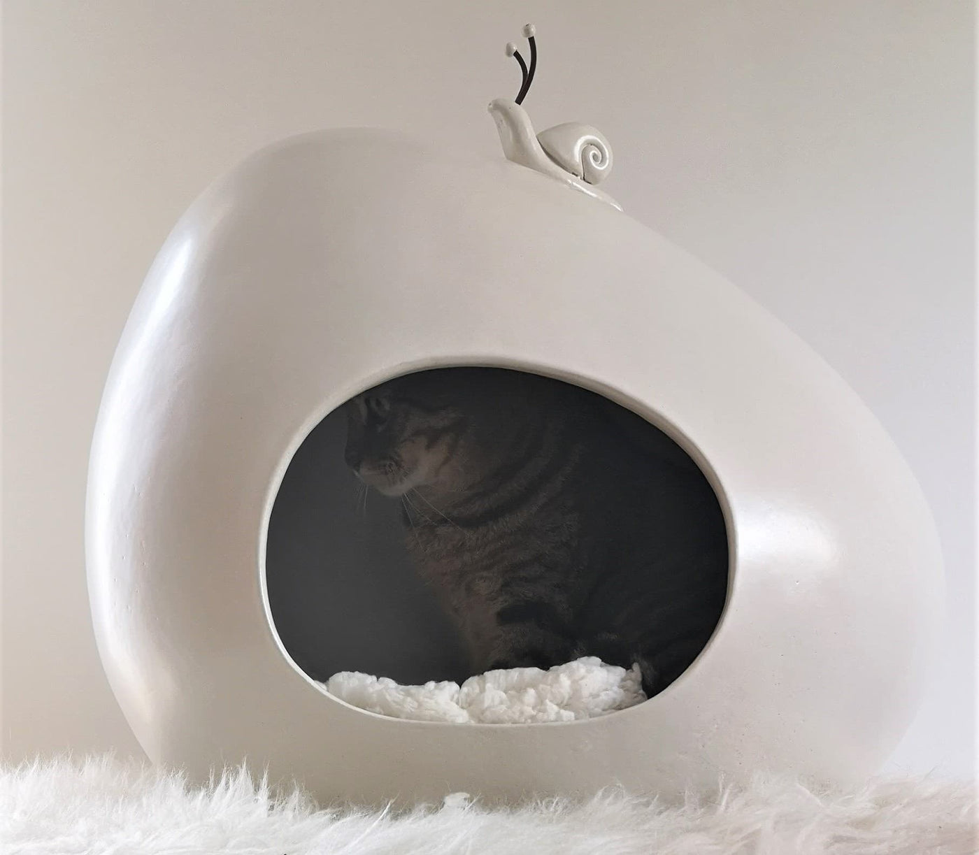 Caracol Ceramic Cat Cave, view 4