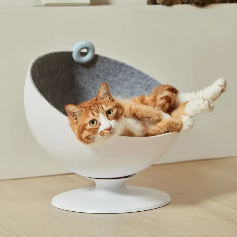 FurryTail Boss Cat Bed modern swiveling cat lounger (view 2)