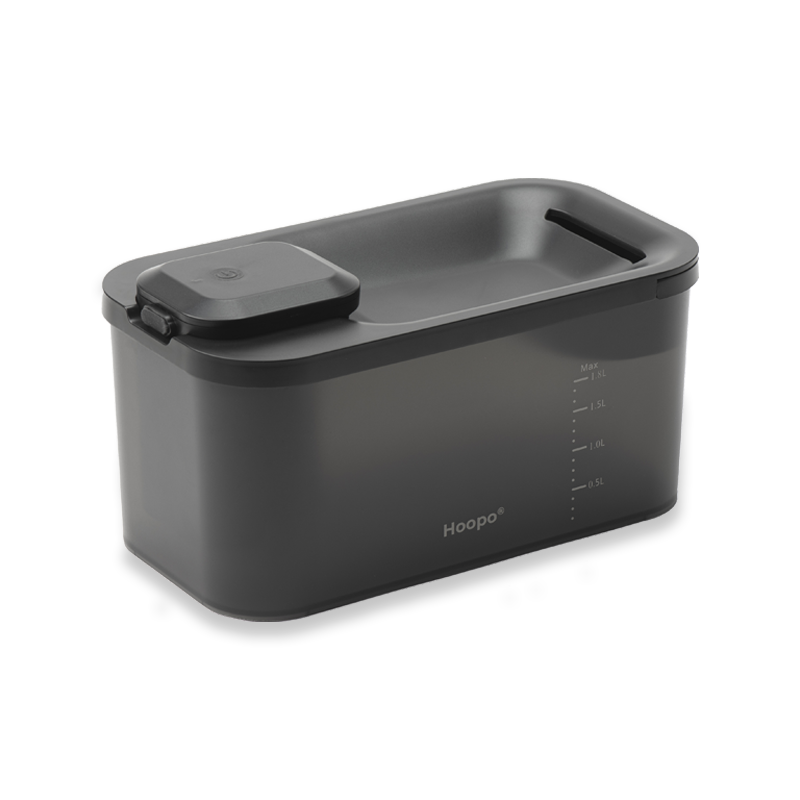 Hydr Water Fountain in Black