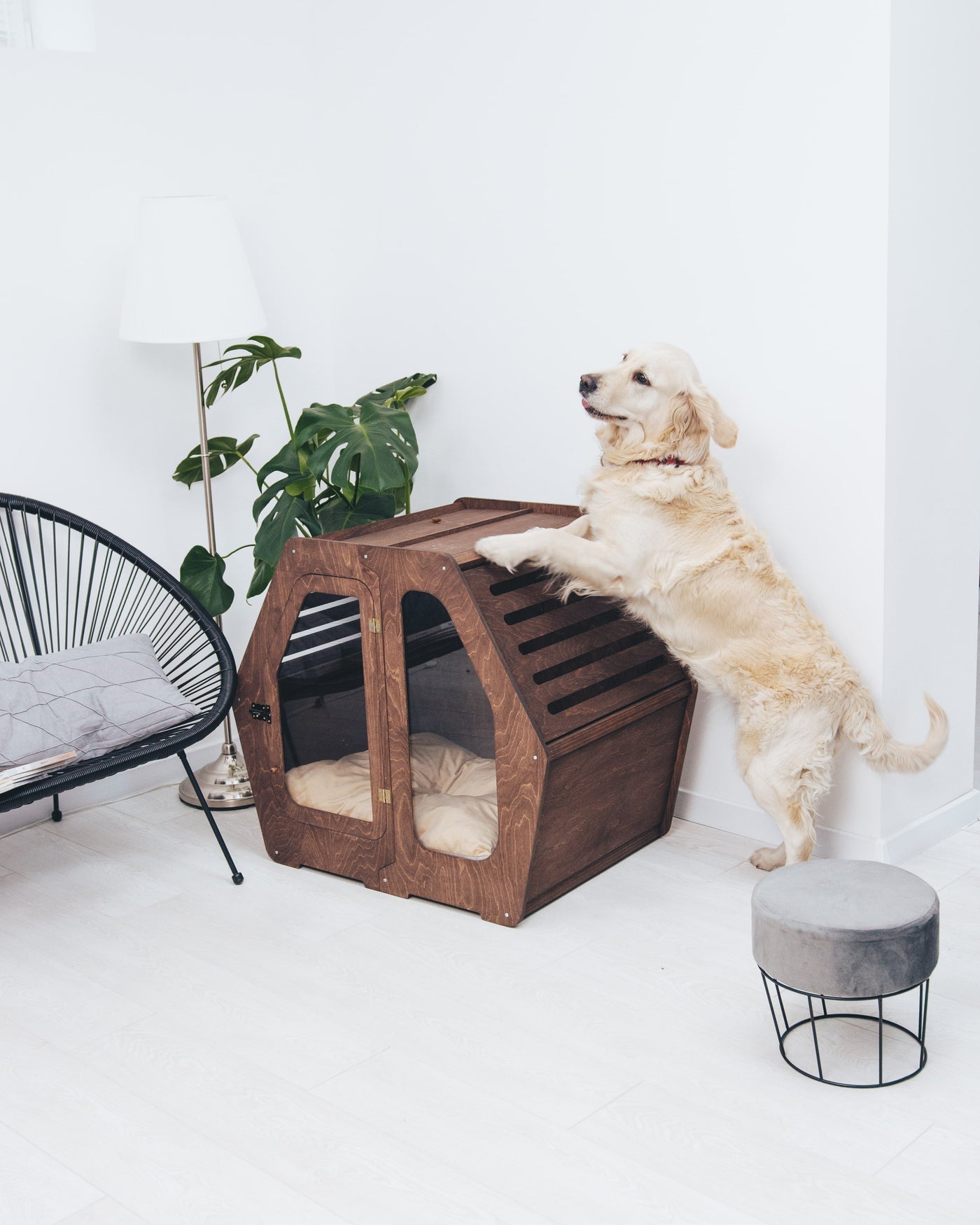 PET HOUSE Color Dark Walnut
