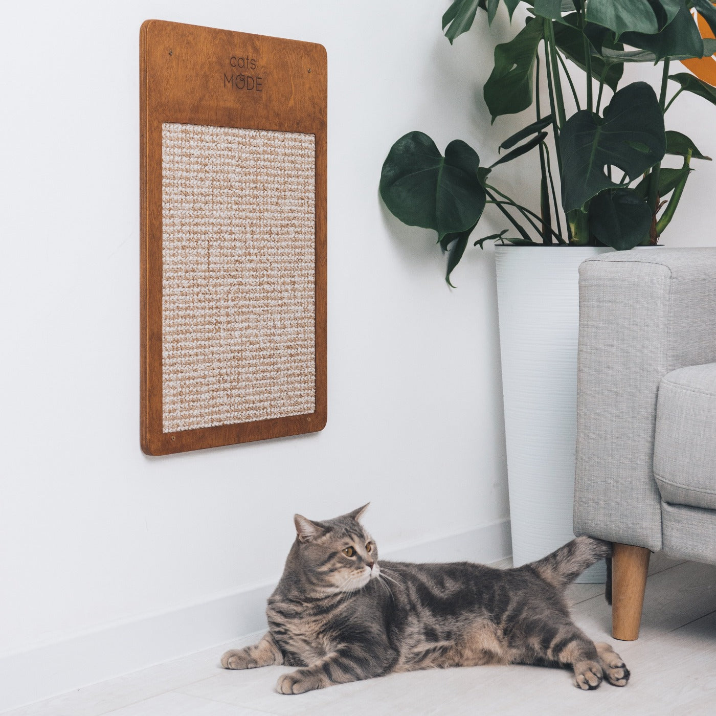 Cat Wall Scratcher Oak