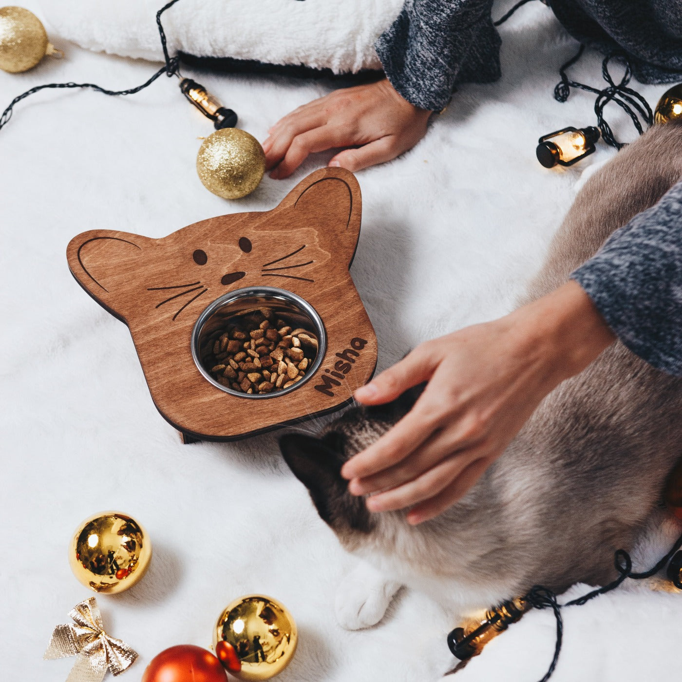 Bashful Cat Bowl (Single)
