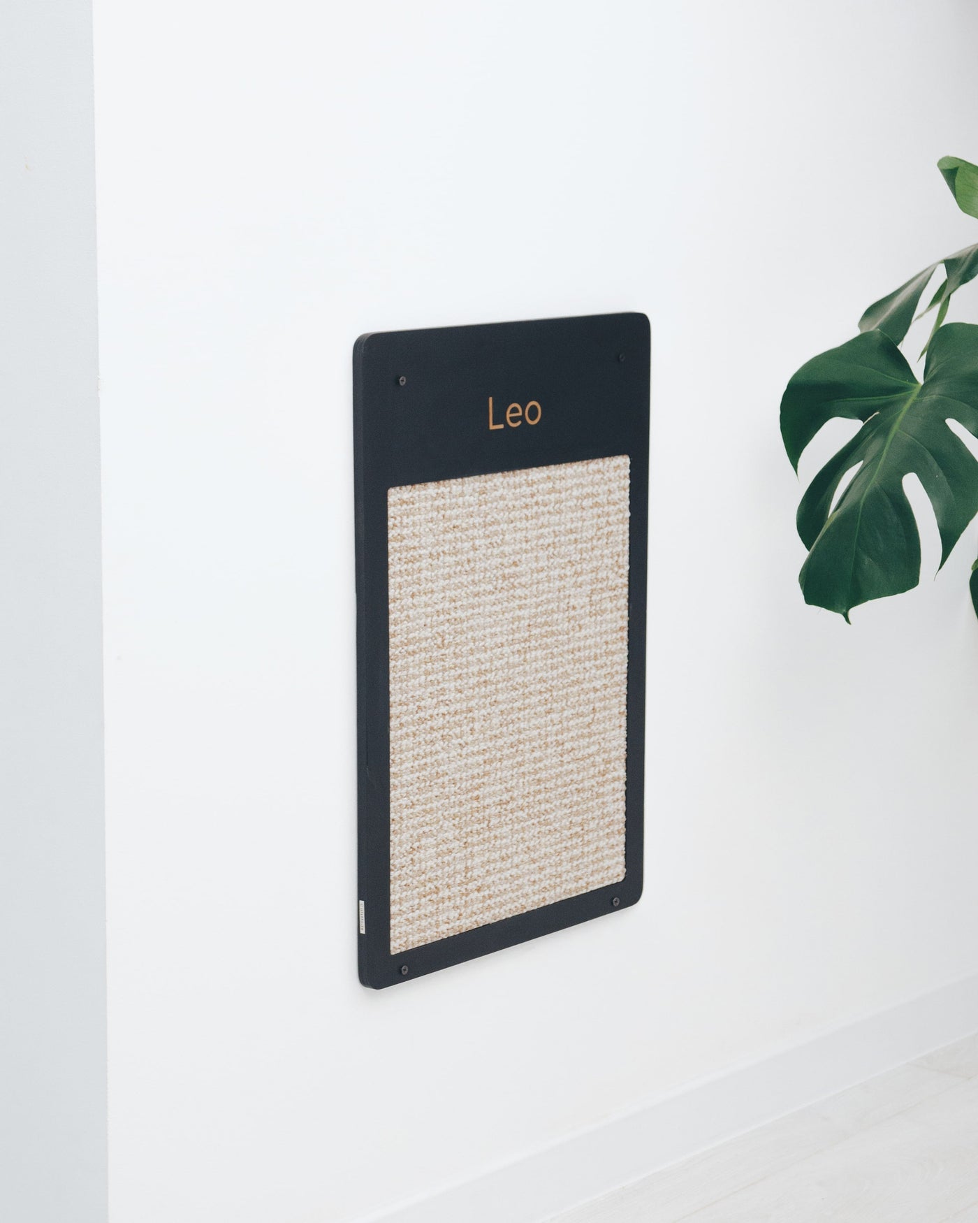 Cat Wall Scratcher Dark Black