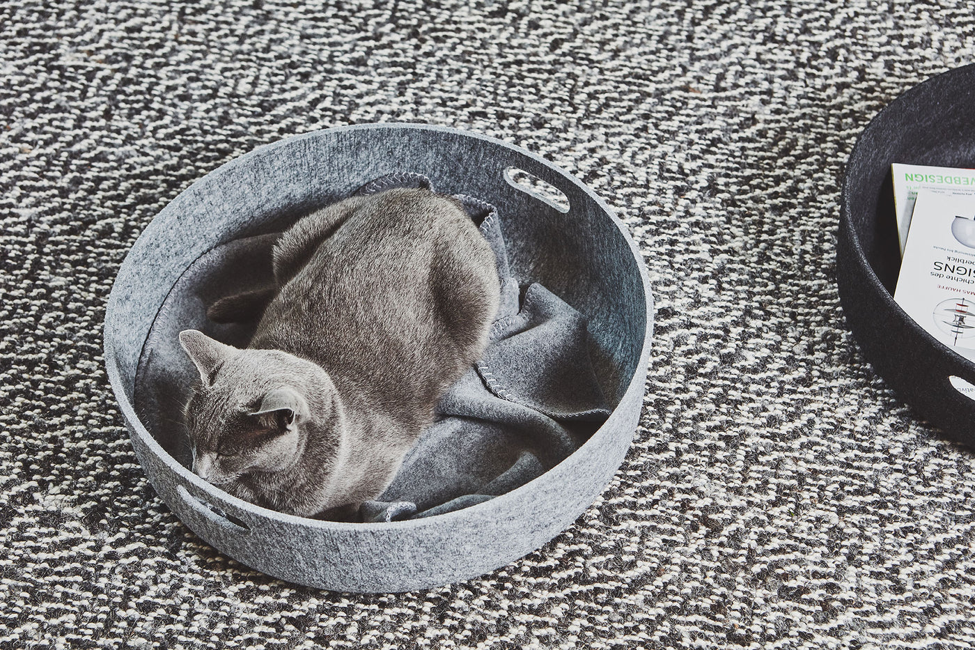 Unica Fleece Blanket, Pebble