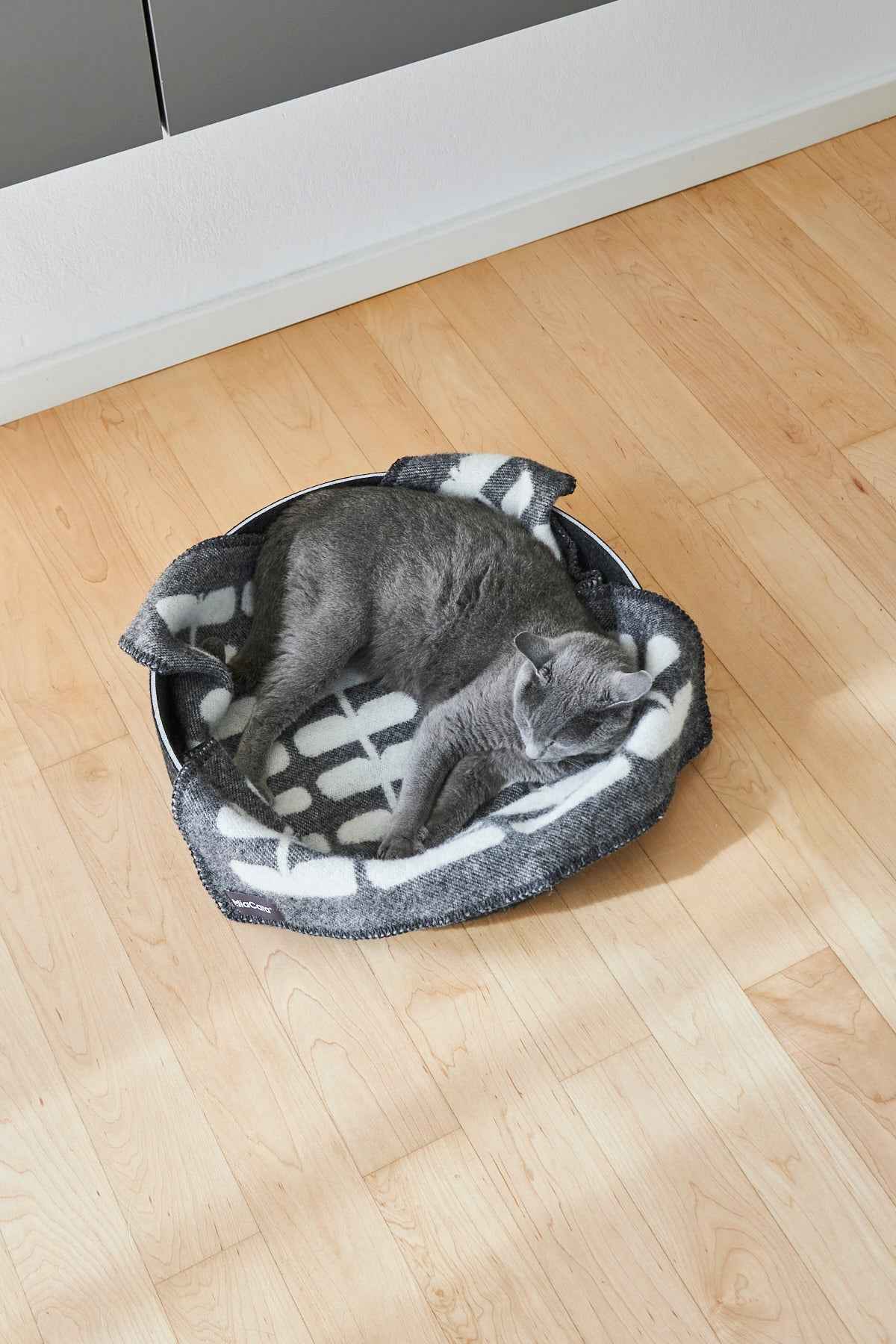 Flora Cat Blanket