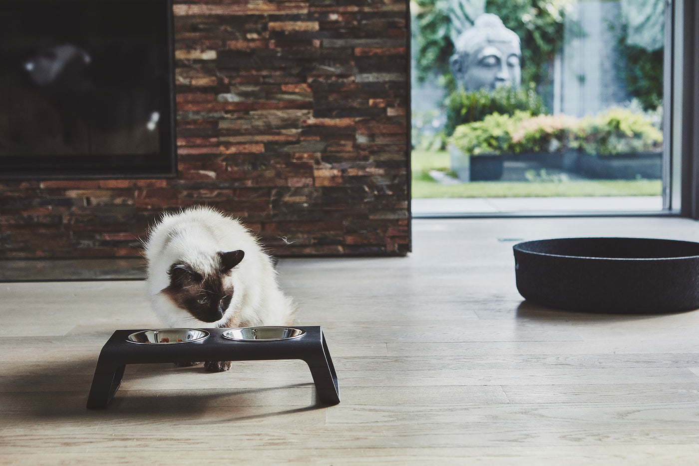Desco Cat Feeder, Wood, Steel Bowls, Ash Black Stained