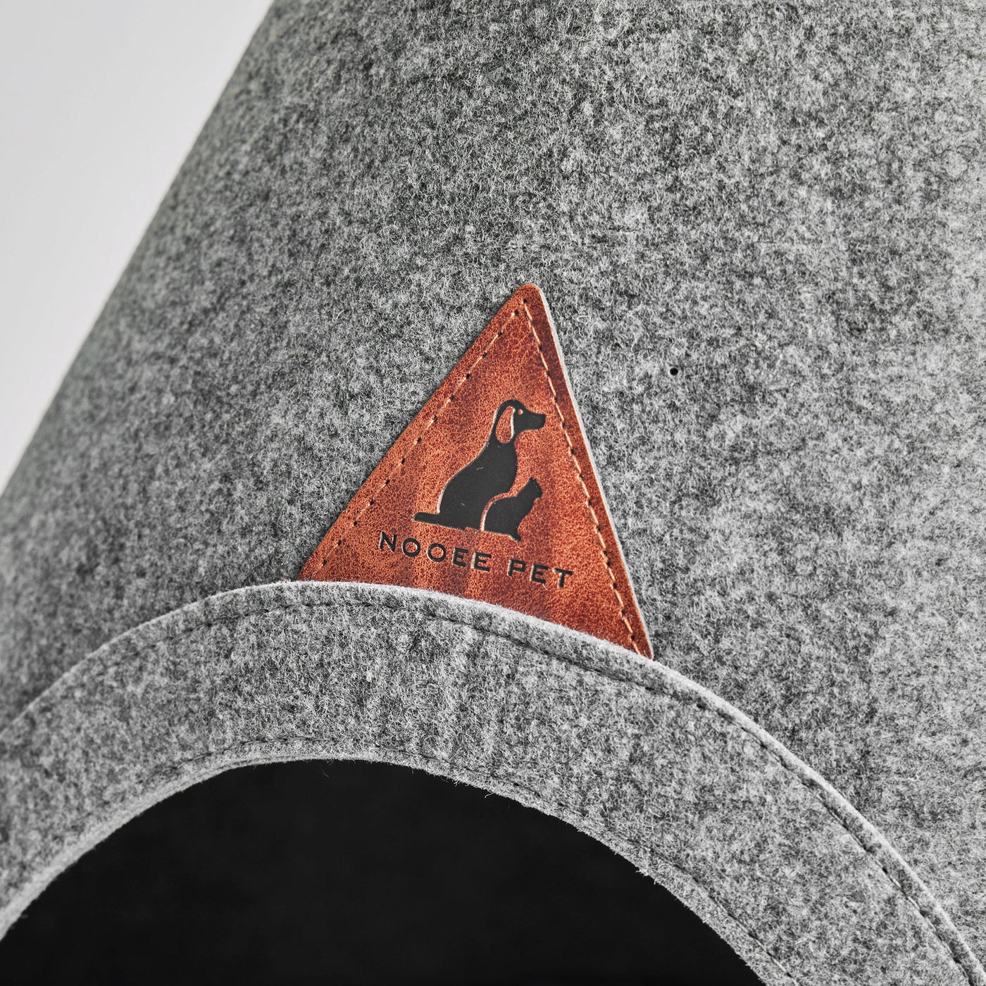 Nooee Harry felt cat cave in Gray, XXL size