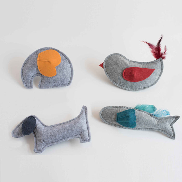 Nooee handmade felt animal cat toy