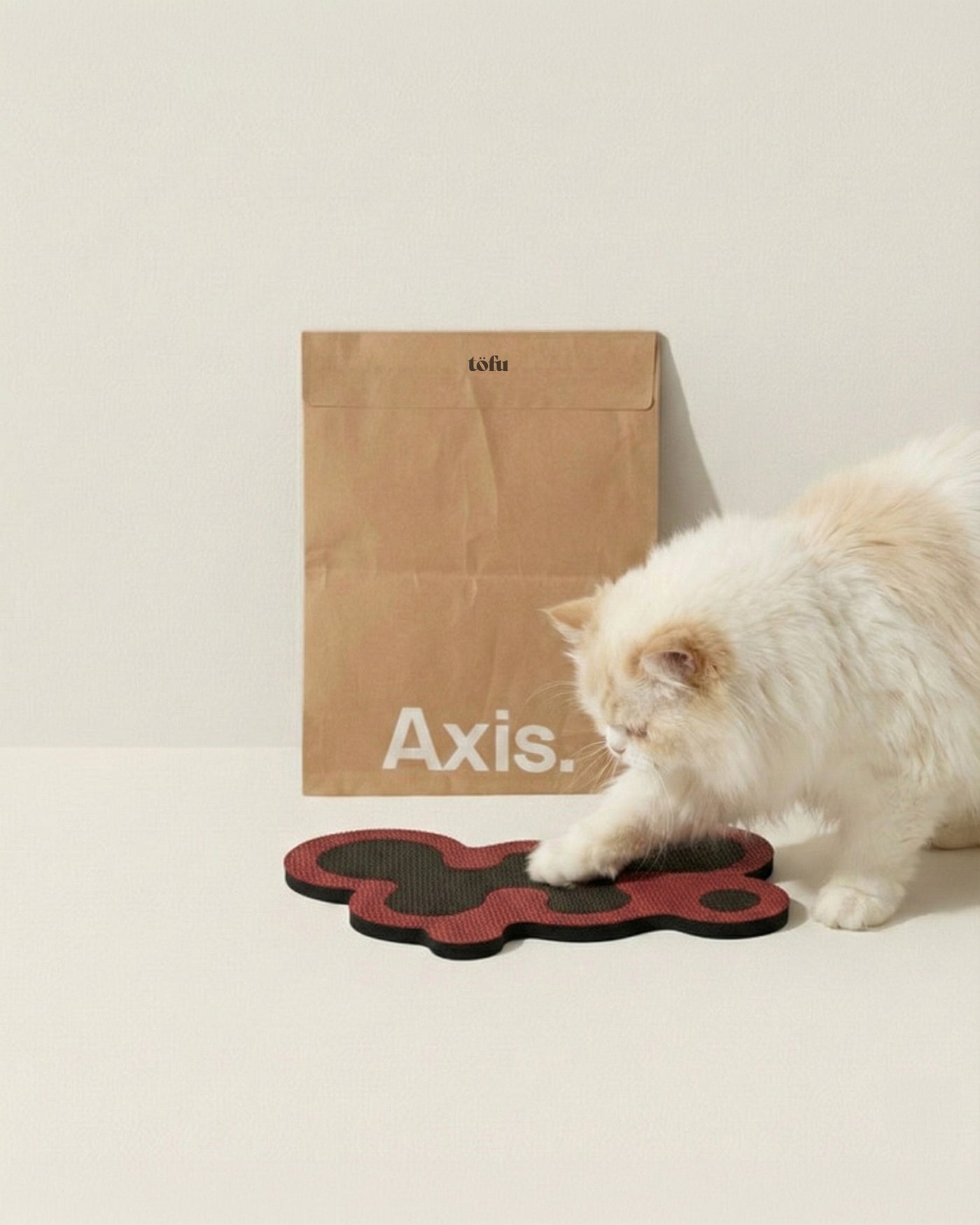 Axis Cat Scratcher, view 2