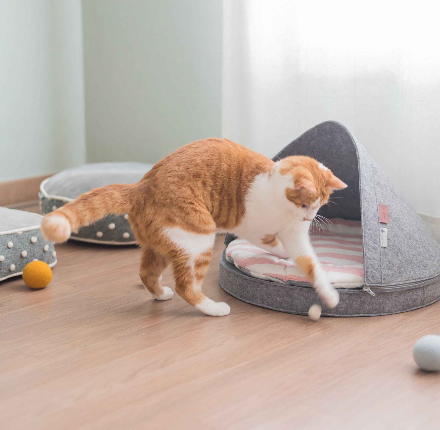 Nooee handmade wool cat toy balls, 2CM