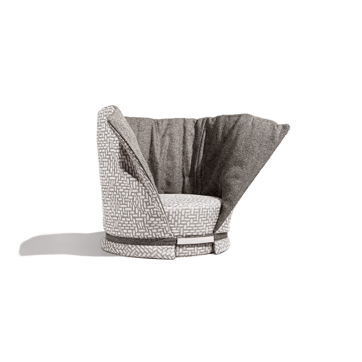 Tulipano Outdoor Pet Bed Beige