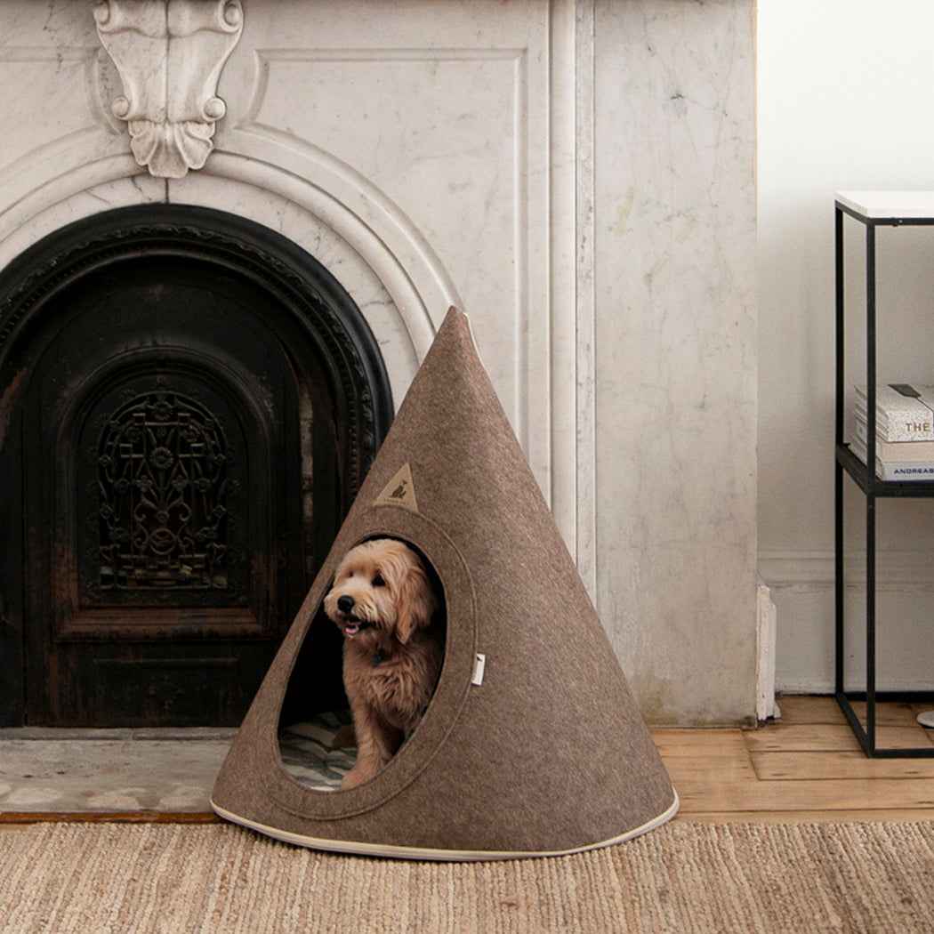Nooee Buddy felt cat cave in Cream/Brown, L size