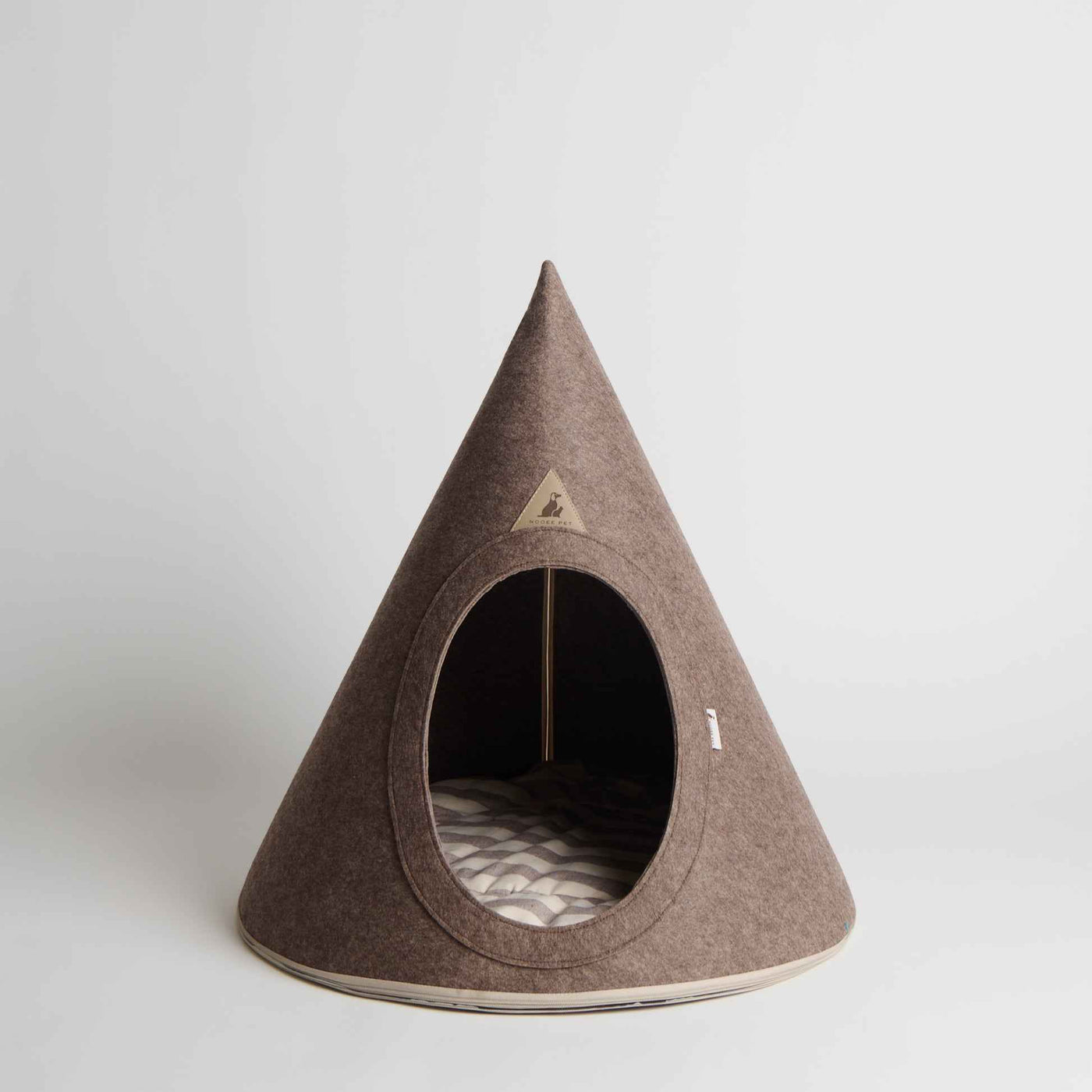 Nooee  felt cat cave in Brown