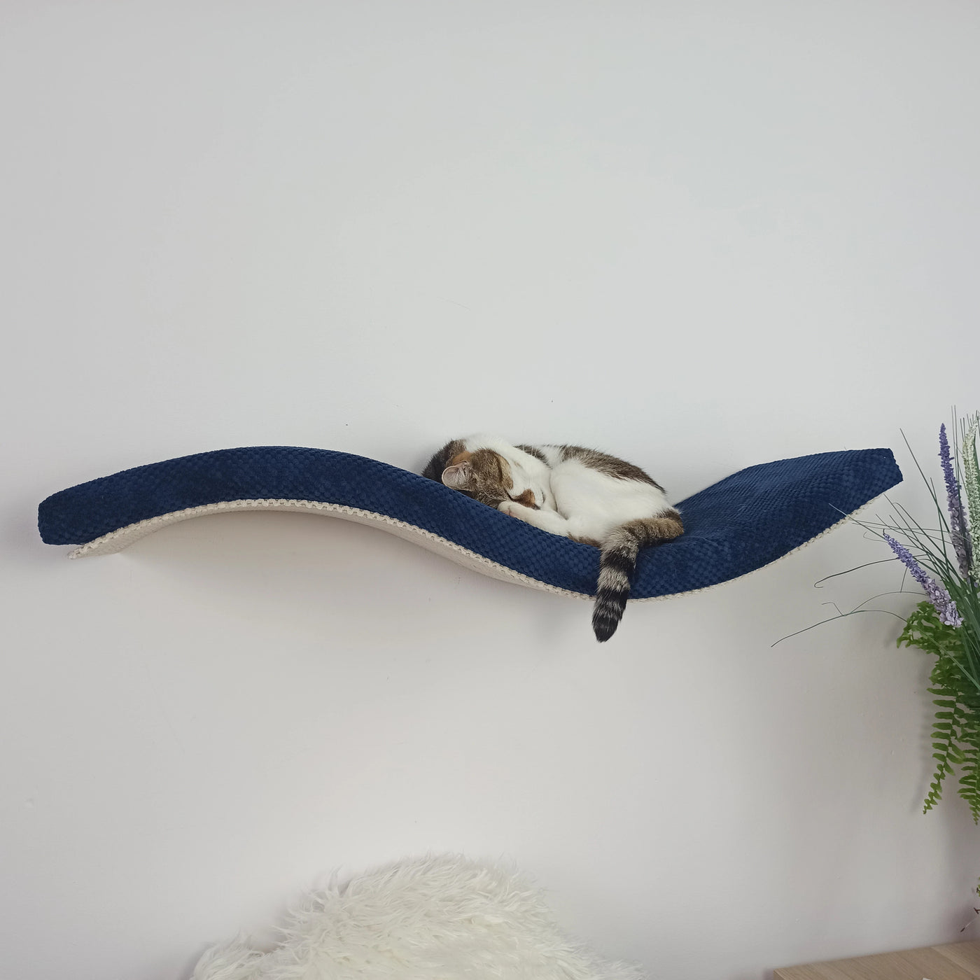 Wave Cat Wall Shelf, 95 cm Symmetrical Right by Cat's Atelier, view 8