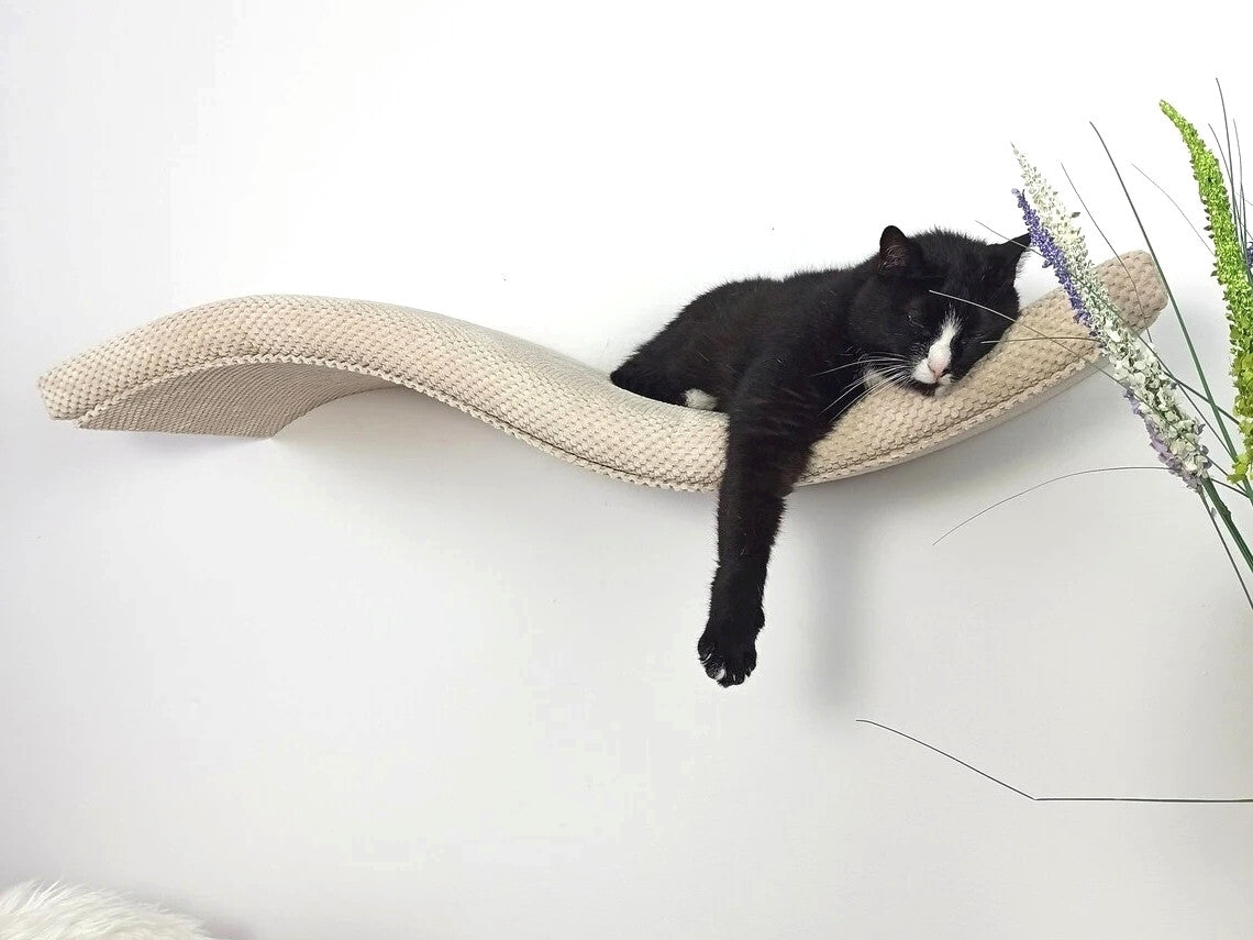 Wave Cat Wall Shelf, 75 cm Unsymmetrical Right by Cat's Atelier, view 11