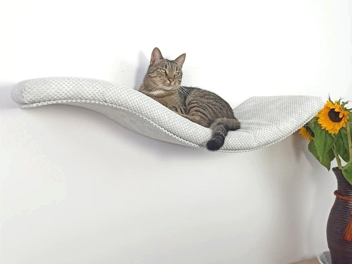 Wave Cat Wall Shelf, 95 cm Unsymmetrical Right by Cat's Atelier, view 9