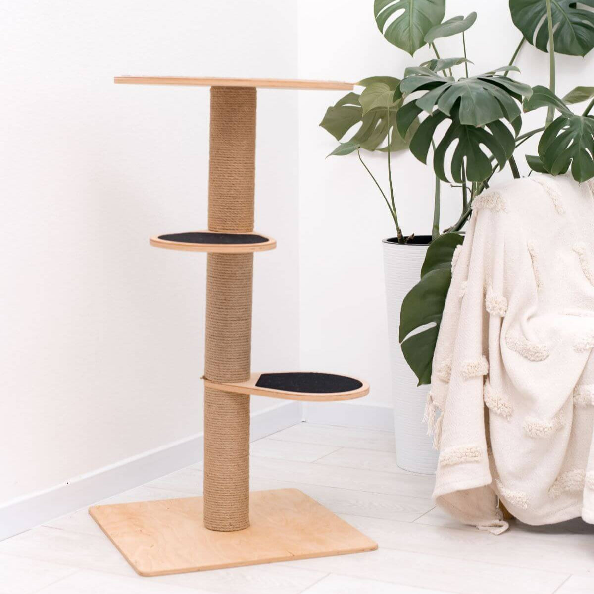 Small Cat Tower