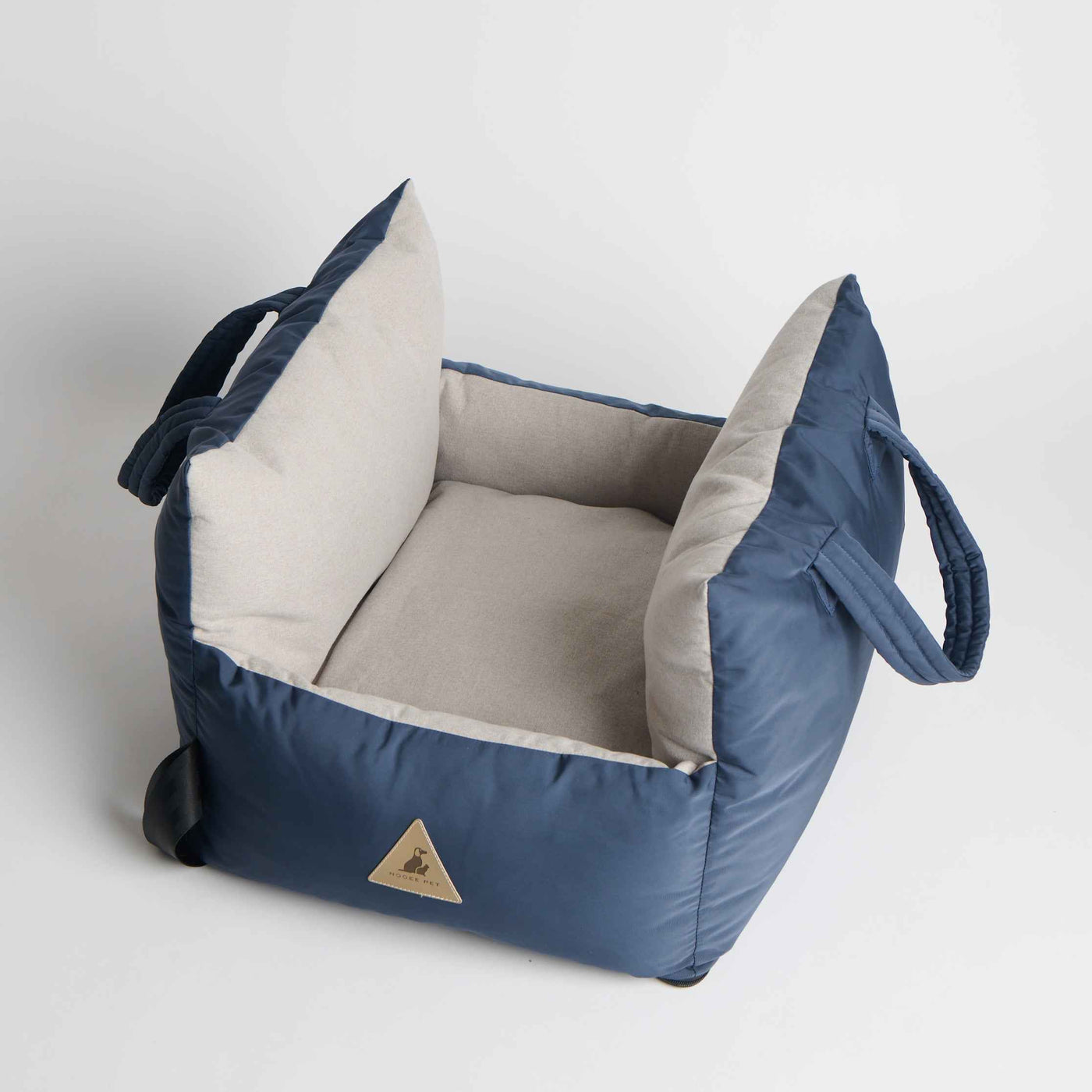 Nooee Charlie padded cat car seat in cream