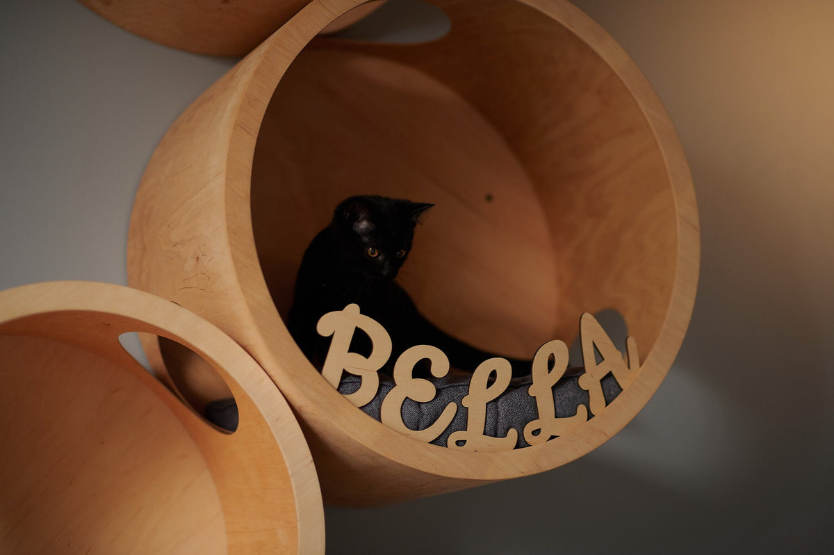 Personalized engraved cat house name sign, Cats Joys