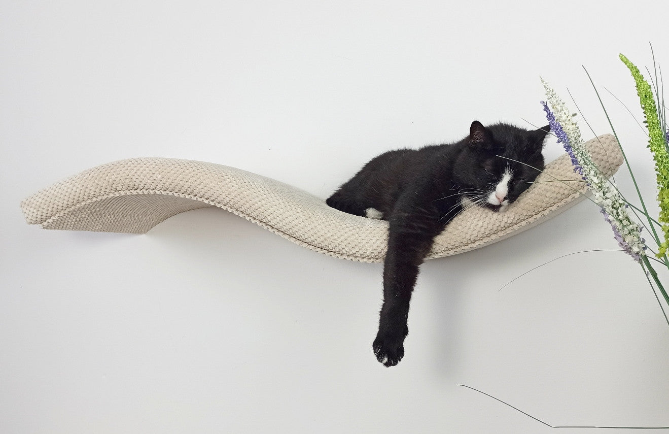 Wave Cat Wall Shelf, 75 cm Symmetrical Right by Cat's Atelier, view 12