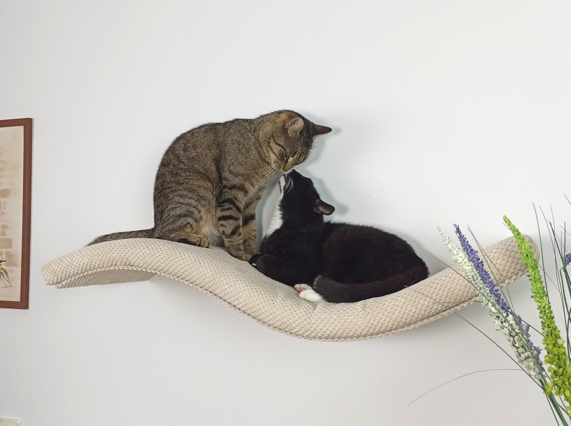 Wave Cat Wall Shelf, 75 cm Symmetrical Right by Cat's Atelier, view 11