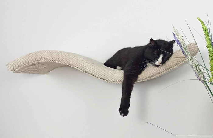 Wave Cat Wall Shelf, 95 cm Unsymmetrical Left