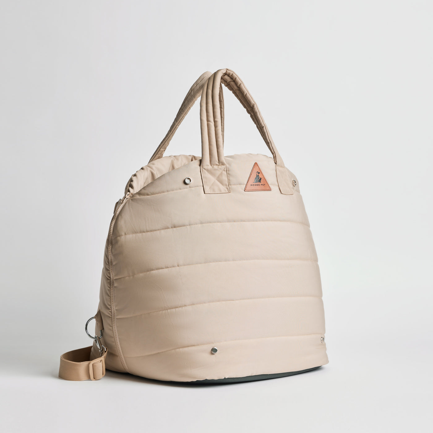 Nooee Lola padded cat car seat in cream