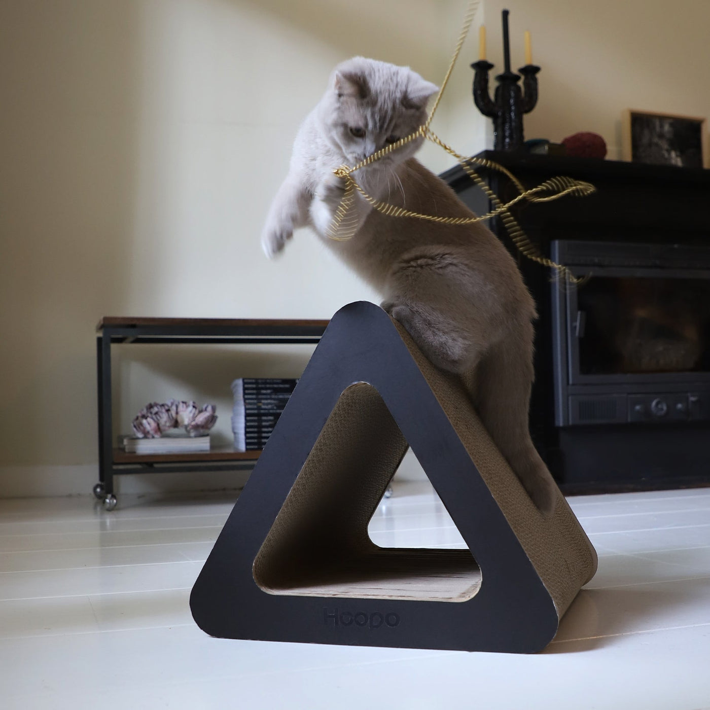 Triangle Scratcher